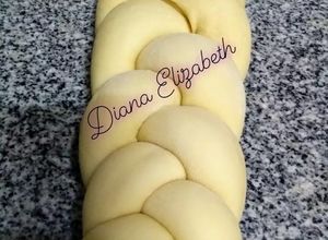 Una foto de Trenza dulce rellena.👩🏼‍🍳