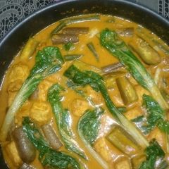 A picture of Meatless Kare-Kare (Peanut Sauce).