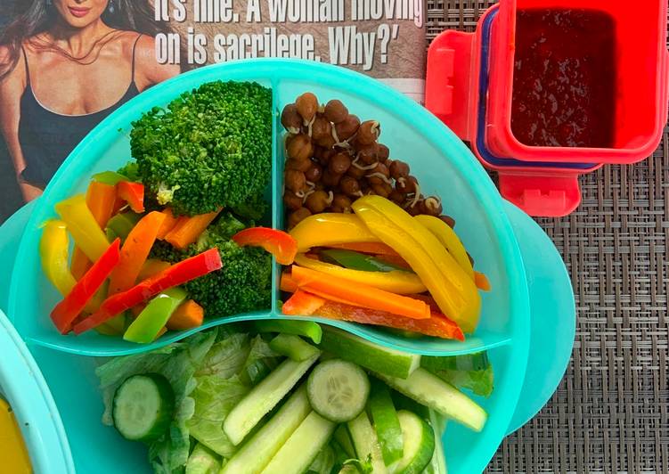 Simple Way to Prepare Ultimate Lunchbox Vegetable Salad