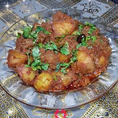Aaloo timatar ki sabzi A picture of Aaloo timatar ki sabzi.