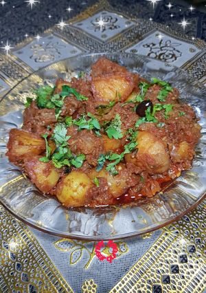 A picture of Aaloo timatar ki sabzi.