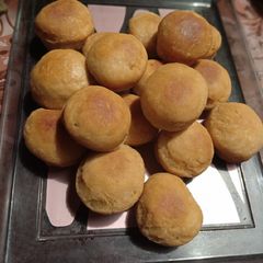 A picture of Buns.
