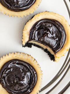 A picture of Mini Baileys Oreo Cheesecakes.