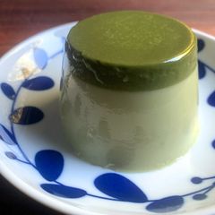 A picture of Matcha Milk Jelly.