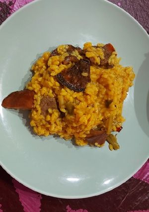 Una foto de Arroz meloso de pato, pebrasos y ajos tiernos(De.O. Xàtiva)