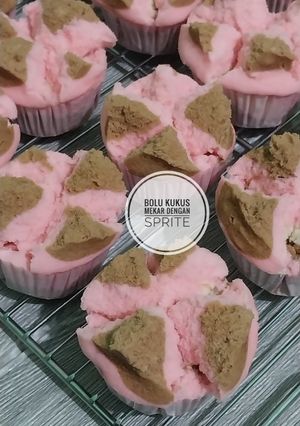 Foto resep BOLU KUKUS MEKAR 3 rasa (dengan Sprite)