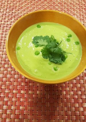 Una foto de Crema de arveja