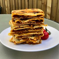 A picture of Algerian Crepes / Pancakes (Mahjouba) #vegetarian #vegan #streetfood.