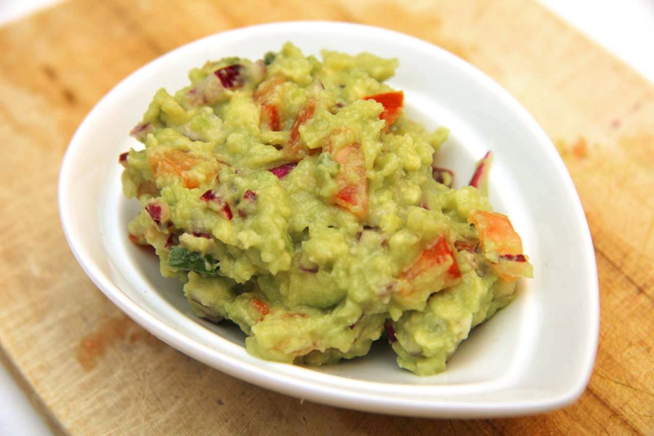 Guacamole (avokádókrém) recept recept fotó
