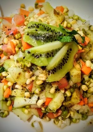 A picture of Sprouts Salad.
