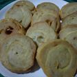 Chicken eggs roll