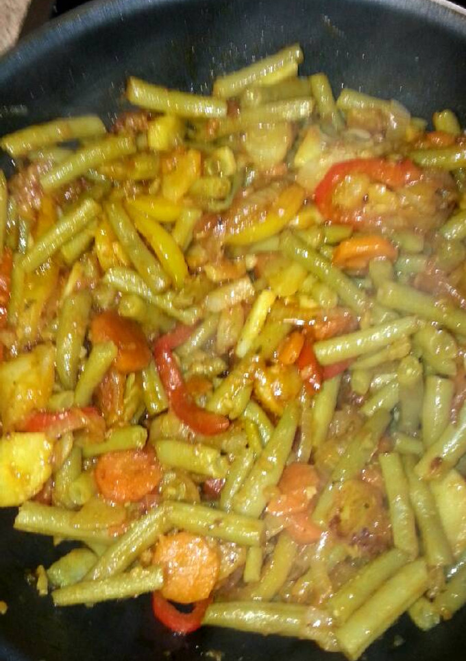 Una foto de Judías verdes con salsa de soja y orégano