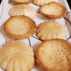 A picture of Mini Tart Shells.