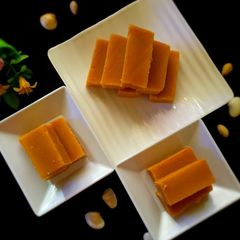 A picture of Milk mysore pak.