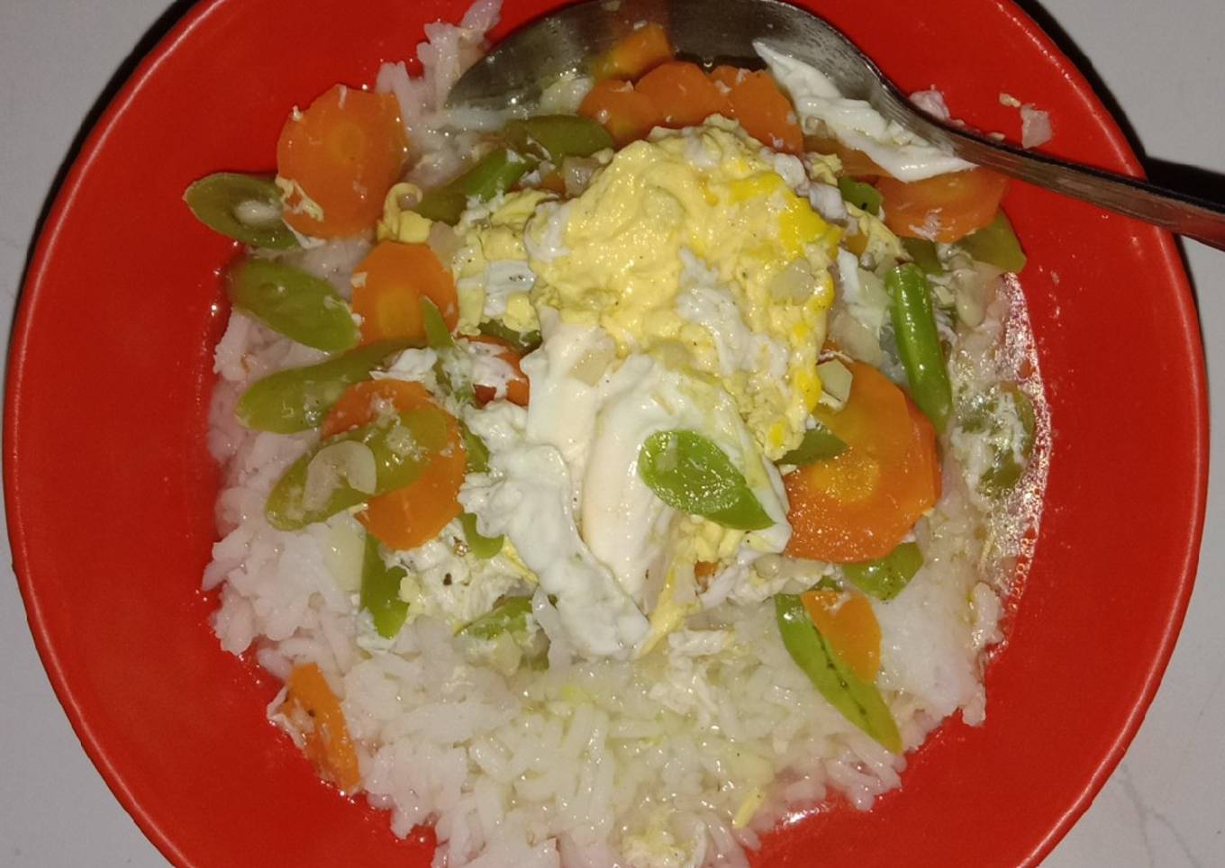 Sup sayur telur