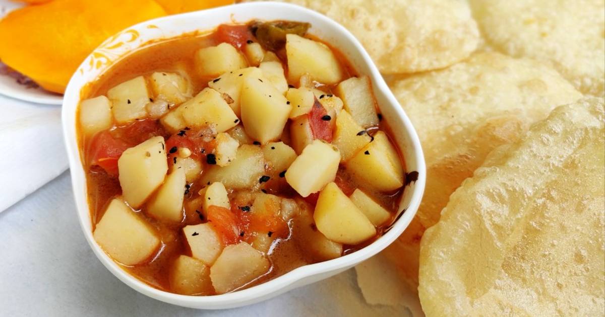 Sada alur torkari/easy simple potato curry Recipe by Gouri Basak Ghosh Cookpad