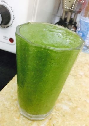 صورة لوصفة سموذي الأخضر ☺️