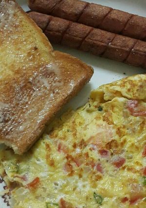 Foto resep Omelet & Toast for Breakfast