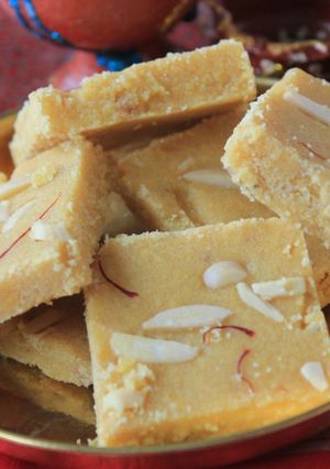 A picture of Besan Burfi.