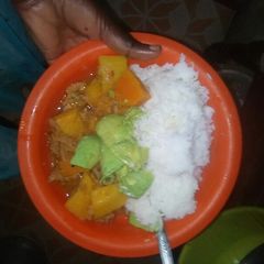 A picture of Sossi and pumpkin stew with Rice.