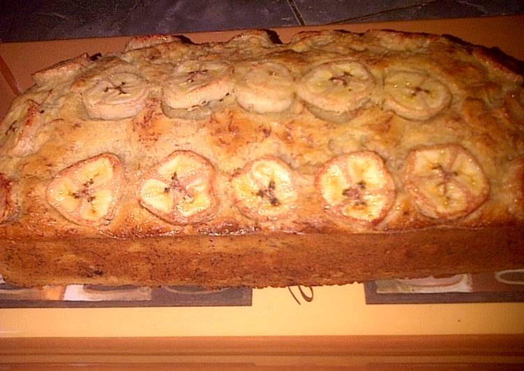 Banana cake