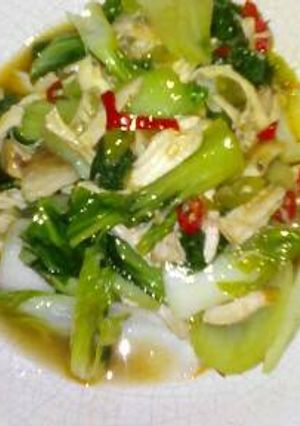 Foto resep Tumis Sawi Ayam Suwir by: Erni Hartanti.Amd😄😍😘