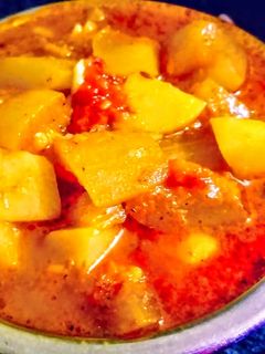 मसालेदार लौकी की सब्जी (Masaledar lauki ki sabzi recipe in Hindi) रेसिपी मुख्य फोटो