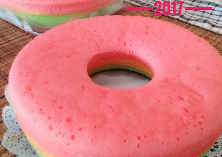 Resep Bolu Rainbow ny. Liem Anti Gagal