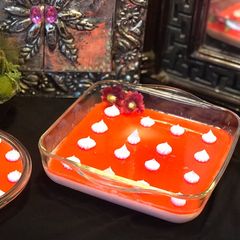 Strawberry China grass pudding A picture of Strawberry China grass pudding.