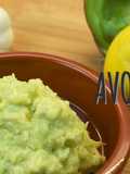 BBQ ZEIT  / AVOCADO DIP BEILAGE