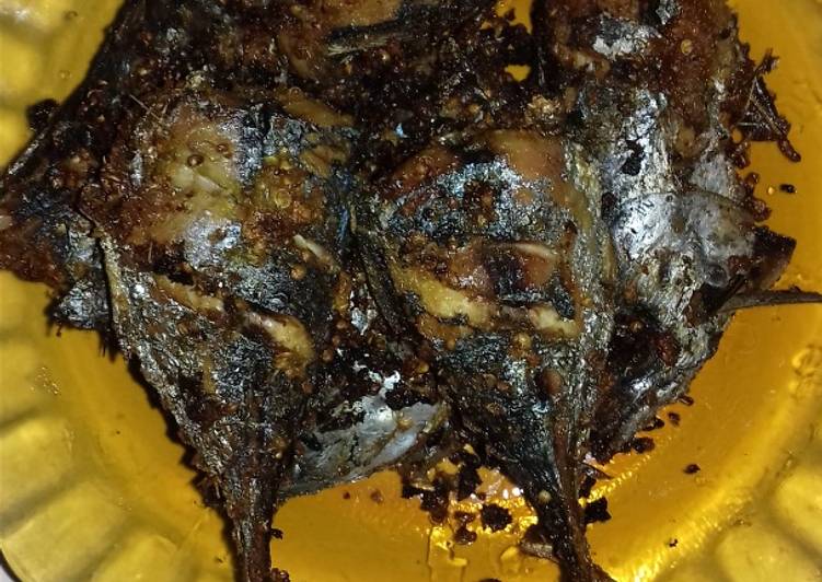 Resep Ikan tongkol goreng kaya rempah Anti Gagal