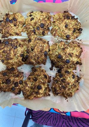 Una foto de Galletas de avena, manzana y chocolate