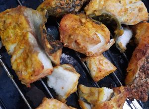 Hình của món Cá song nướng riềng mẻ.