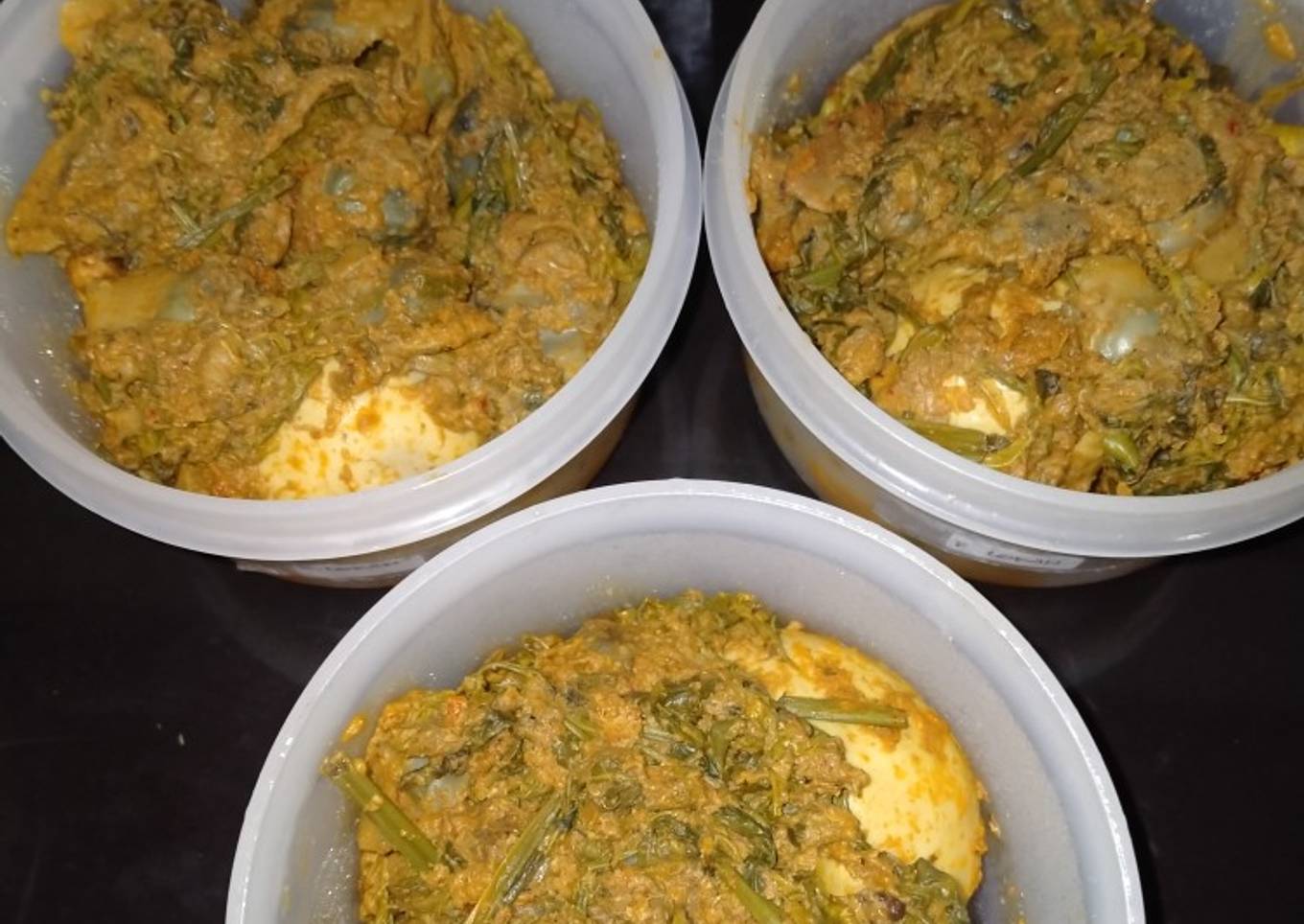 Rendang Lokan Pakis Telur