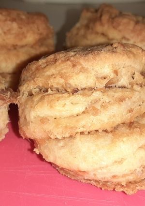 Leveles töpörtyűs pogácsa recept fotója