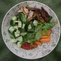 A picture of Lagos Grilled Stake Salad.