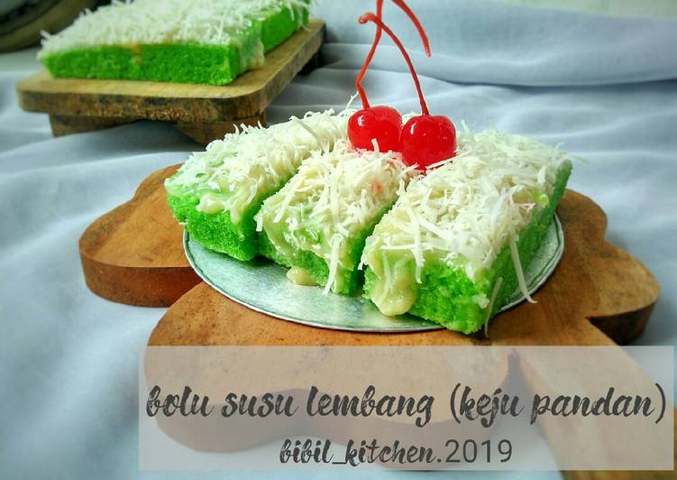 Bolu susu lembang (versi keju pandan)