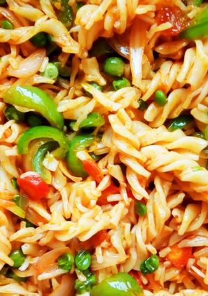 A picture of Veg Macaroni pasta.