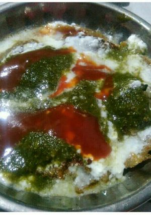 A picture of Aloo Tikki.