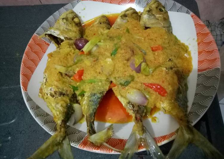 Resep Pesmol Kembung Banjar yang praktis