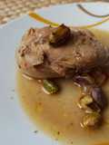 Pollo con pistachos