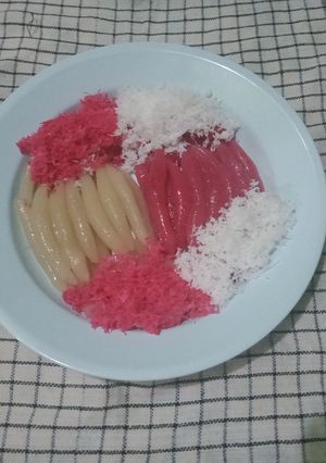 Foto resep Cenil Merah Putih