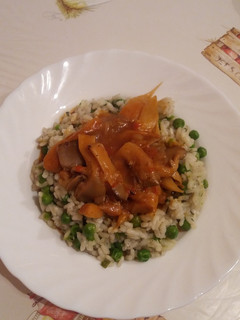 Laskagomba pörkölt borsós rizzsel recept fotója