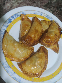 Una foto de Obleas rellenas de atún pisto y huevo duro
