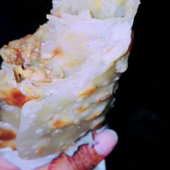 A picture of Chicken paratha.