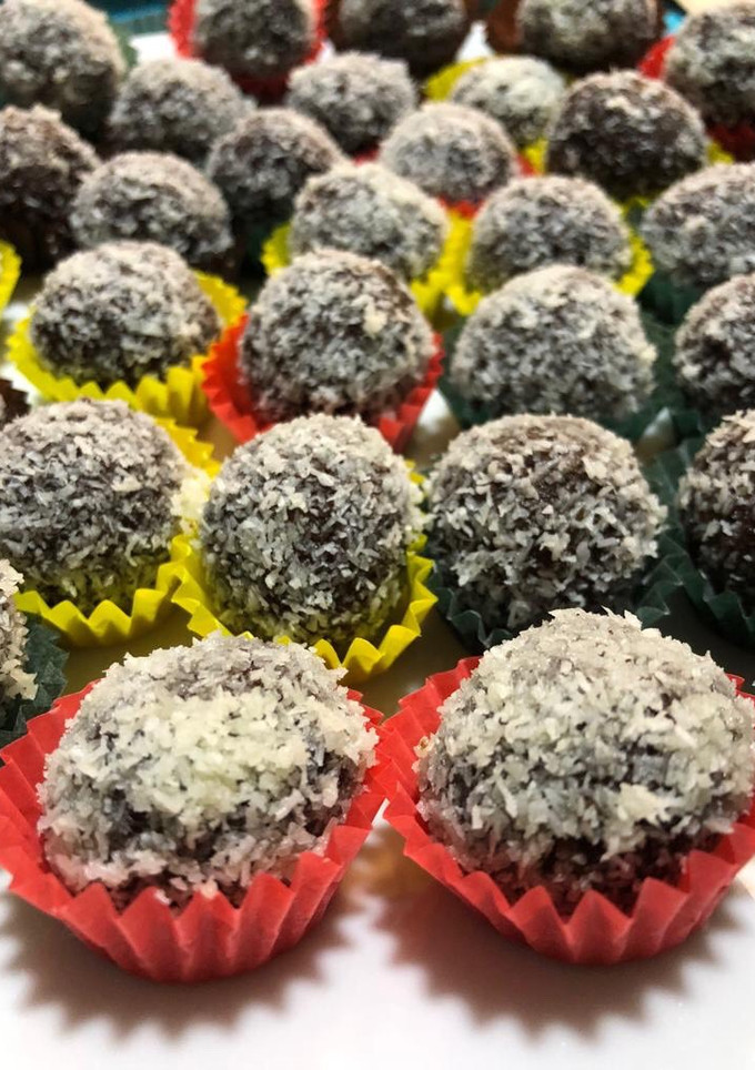 Una foto de Bolas de chocolate y coco