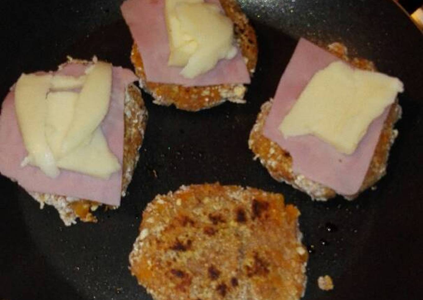 Hamburguesas de calabaza con harina integral y avena para rebozar