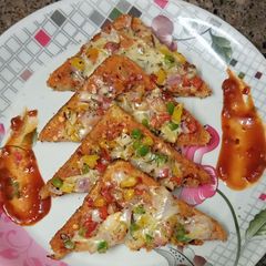 A picture of Instant Bread Pizza.