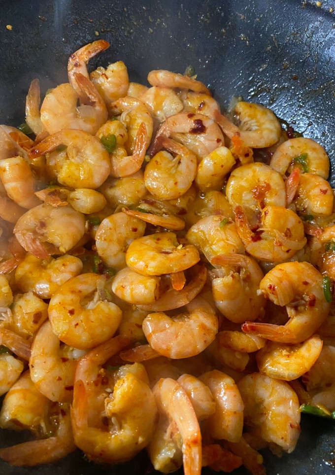 Una foto de Camarones enchilados