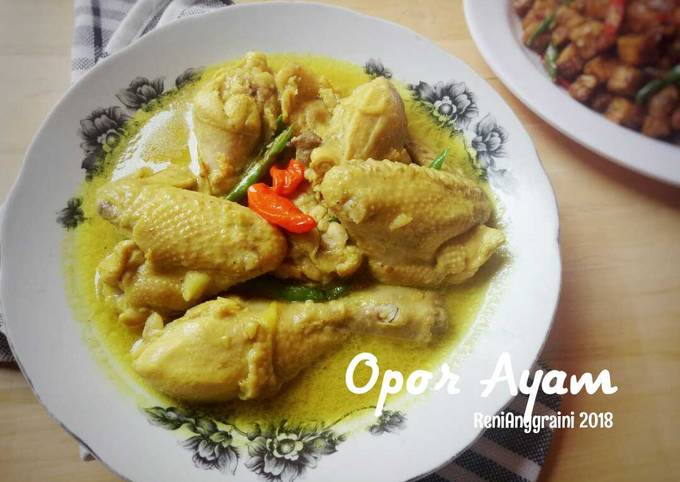 Opor Ayam Bumbu Rempah #Bandung_RecookDiahAyu